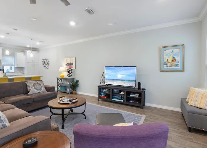 Lostkey 14306 Heather Court By Pkrm Pensacola
